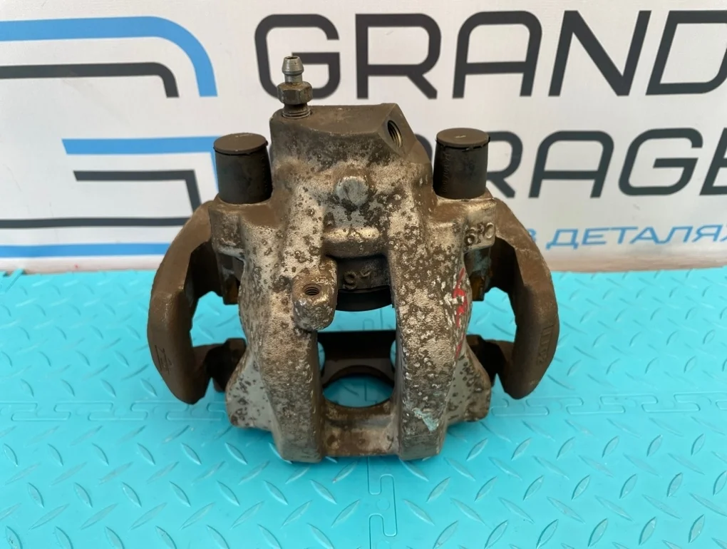 Суппорт Mercedes-Benz E-Class 2012 A2124230281 W212 276.952 3.5, задний левый