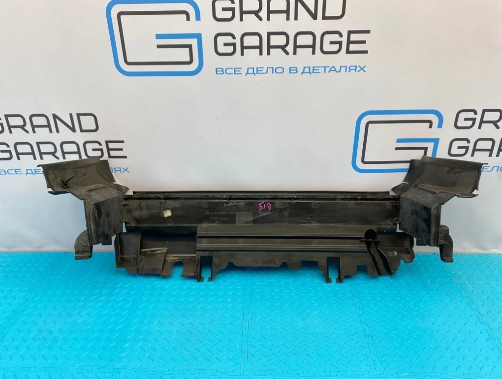 Дефлектор радиатора Mercedes-Benz E-Class 2012 A2125051730 W212 276.952 3.5