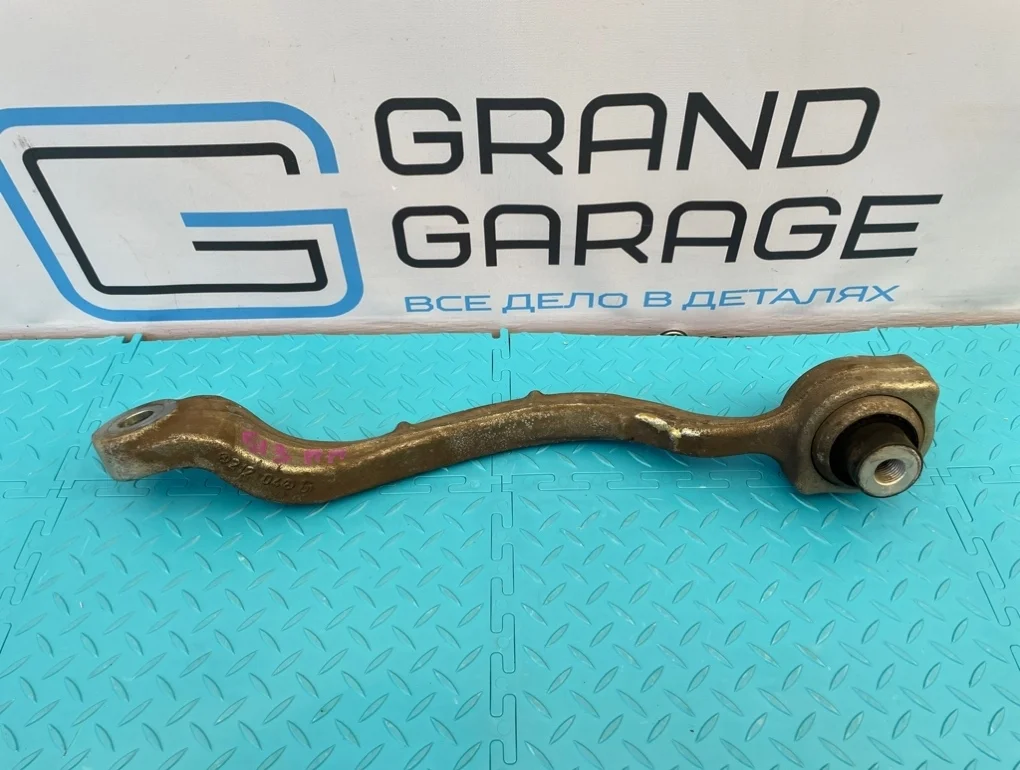 Рычаг Mercedes-Benz E-Class 2012 A2123303011 W212 276.952 3.5, передний правый