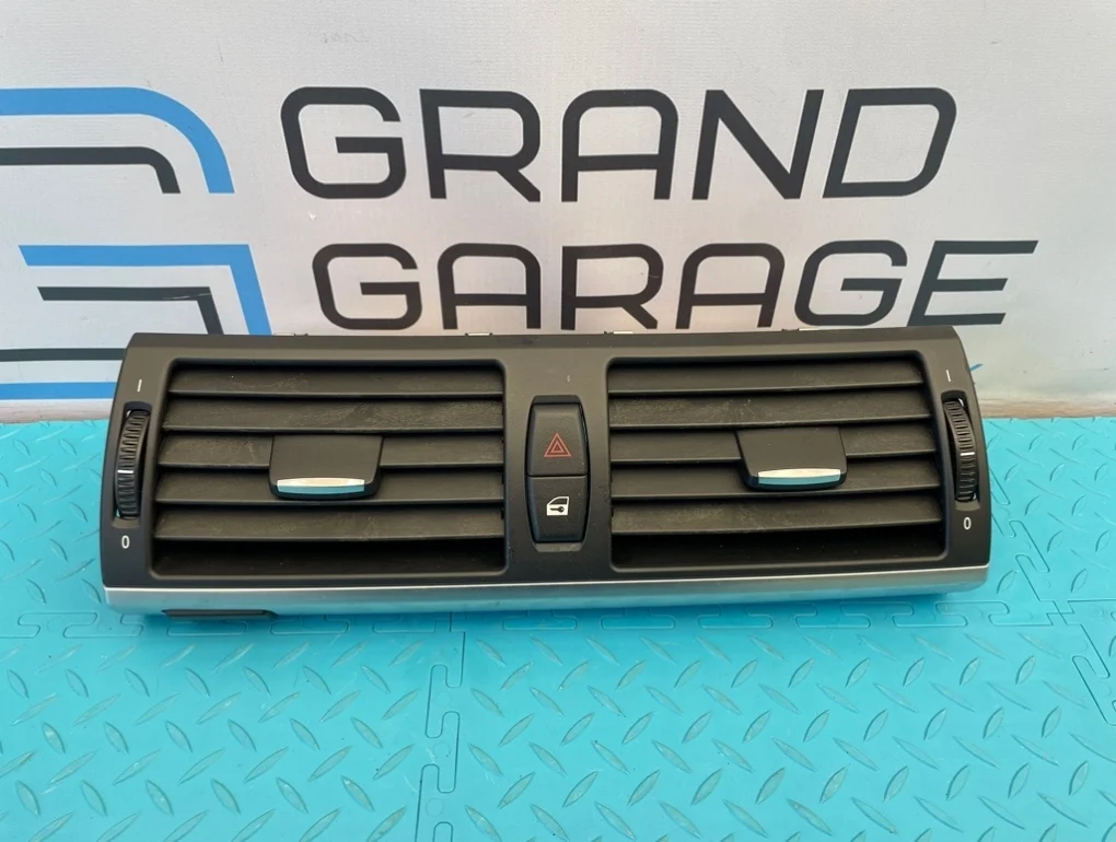 Дефлектор обдува Bmw X5 2009 64226958654 E70 N52B30AF 3.0, передний