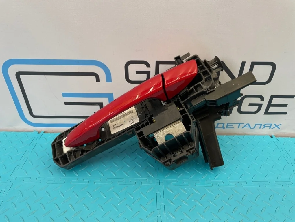 Ручка двери наружная Mercedes-Benz A-Class 2012 A2047601900 W176 270.910 1.6, передняя левая