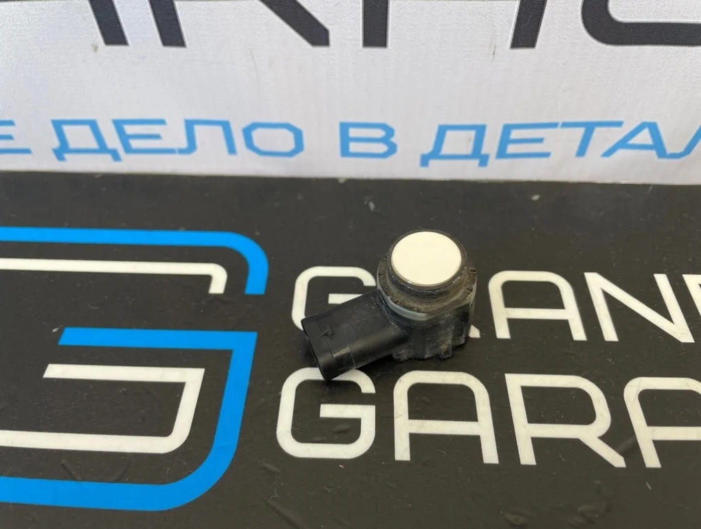 Датчик парктроника Volkswagen Touareg 2012 1S0919275 7P5 CGRA 3.6