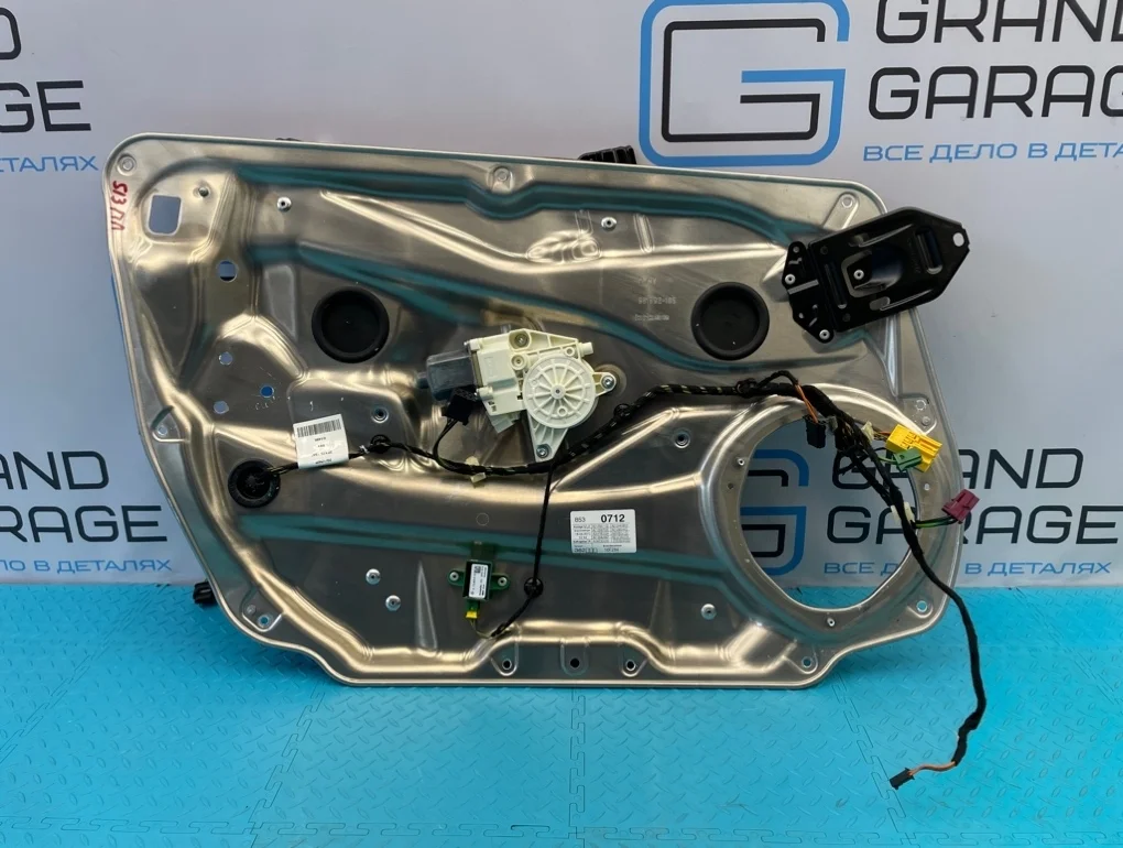 Стеклоподъемник Mercedes-Benz E-Class 2012 A2127201579 W212 276.952 3.5, передний левый