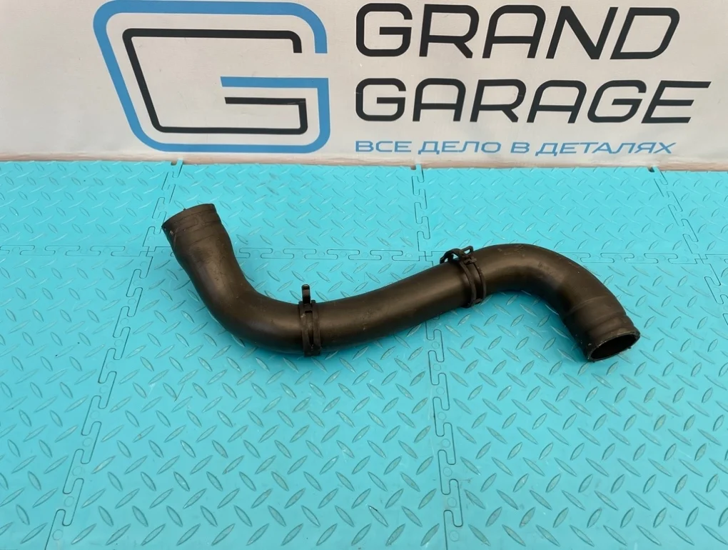 Патрубок охлаждения Mercedes-Benz B-Class 2012 A2465010282 W246 270.910 1.6