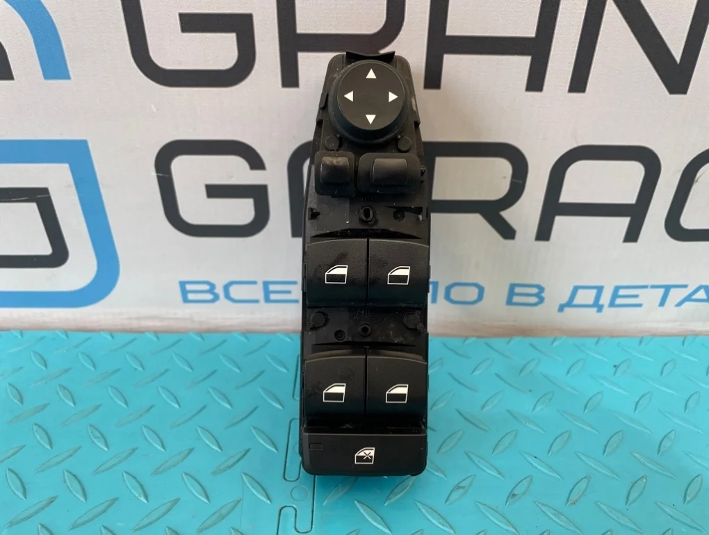 Блок стеклоподъемников Bmw 5-Series 2012 61319241955 F11 N20B20B 2.0, передний правый