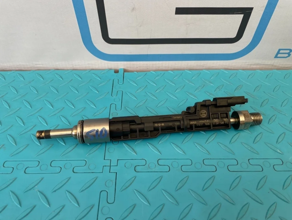 Форсунка топливная Bmw 4-Series 2014 13647639994 F32 N20B20B 2.0