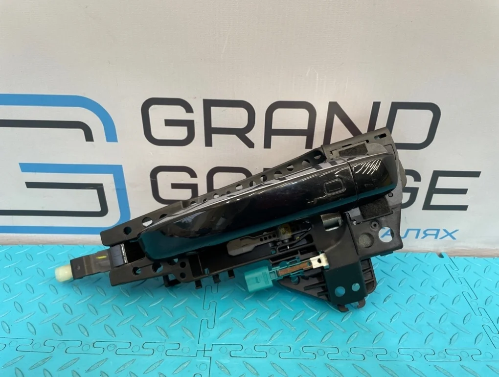 Ручка двери наружная Audi A7 2011 4H0837885 4GA CGWB 3.0, передняя левая