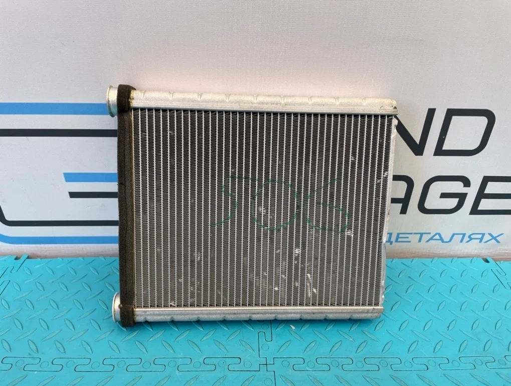 Радиатор печки Mercedes-Benz B-Class 2012 A2468300161 W246 270.910 1.6