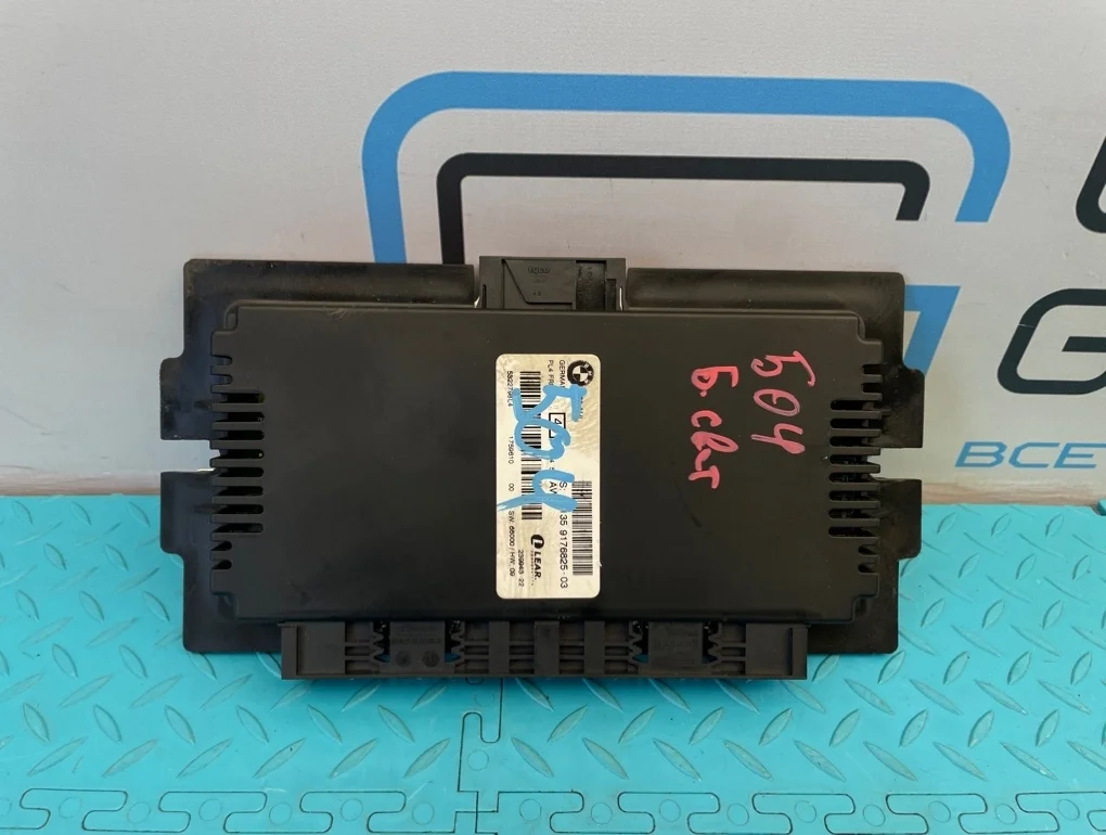 Блок электронный Bmw X5 2009 61359176825 E70 N52B30AF 3.0