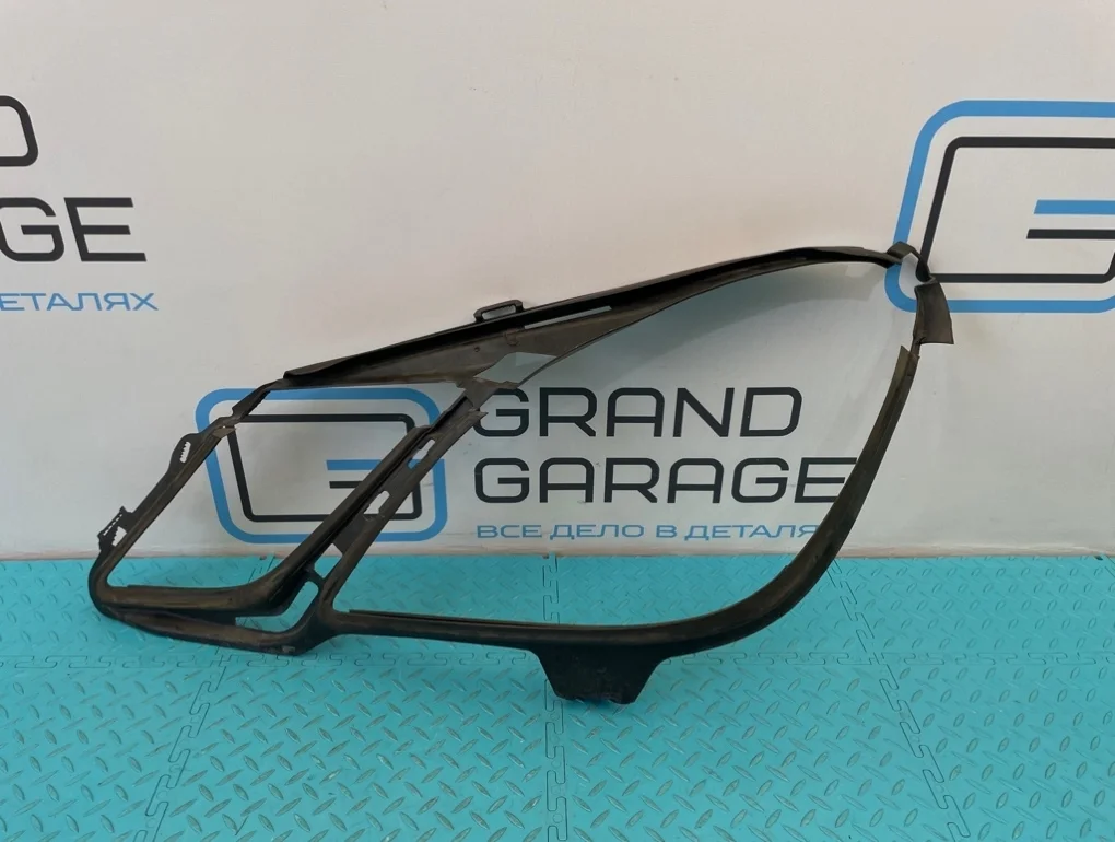 Накладка фары Mercedes-Benz E-Class 2012 A2128260591 W212 276.952 3.5, левая
