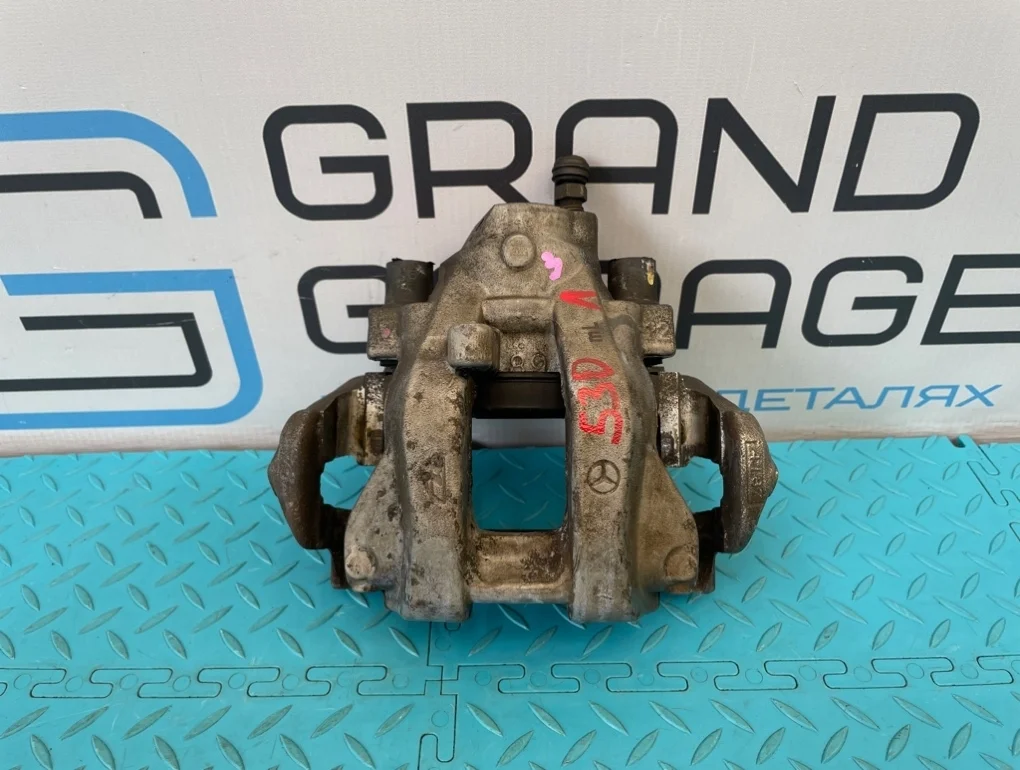 Суппорт Mercedes-Benz E-Class 2002 A0024202583 W211 112.949 3.2, задний левый