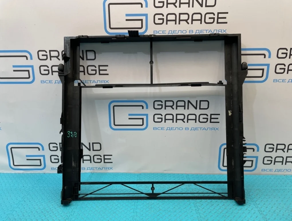 Диффузор вентилятора Land Rover Range Rover 2003 PCU000130 L322 M62B44 4.4