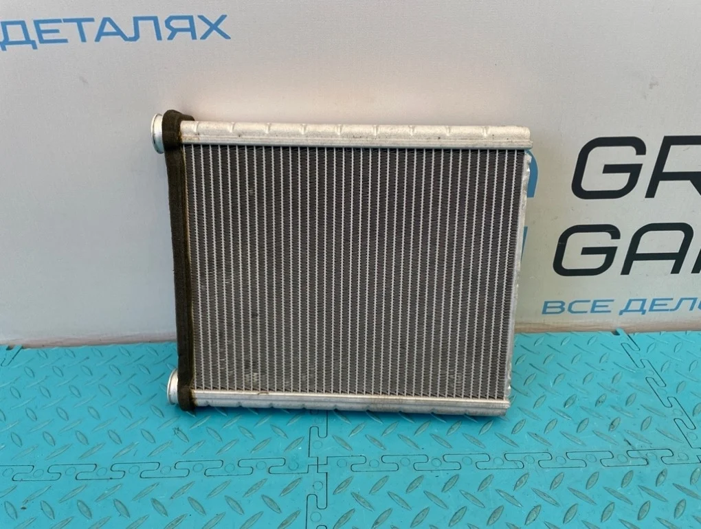 Радиатор печки Mercedes-Benz B-Class 2013 A2468300161 W246 270.910 1.6