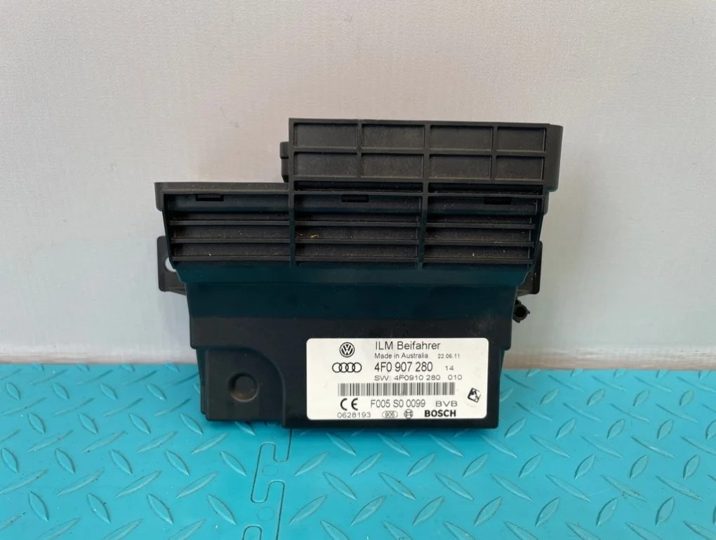 Блок управления бортовой сети Audi Q7 2011 4F0907280B 4LB CJTC 3.0