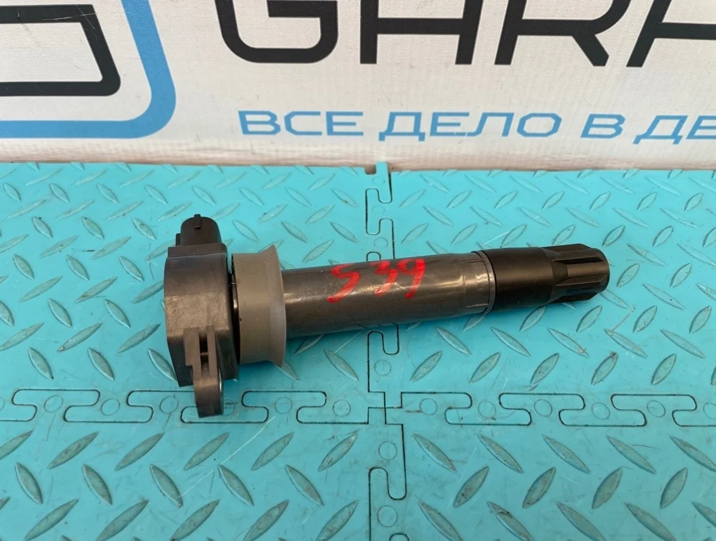 Катушка зажигания Mitsubishi Pajero 2010 1832A031 V93W 6G72 3.0