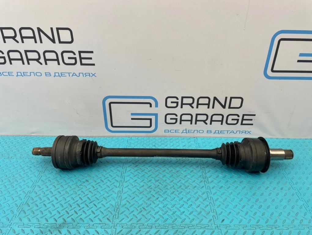 Привод Mercedes-Benz C-Class 2006 A2033503056 W203 272.920 2.5, задний