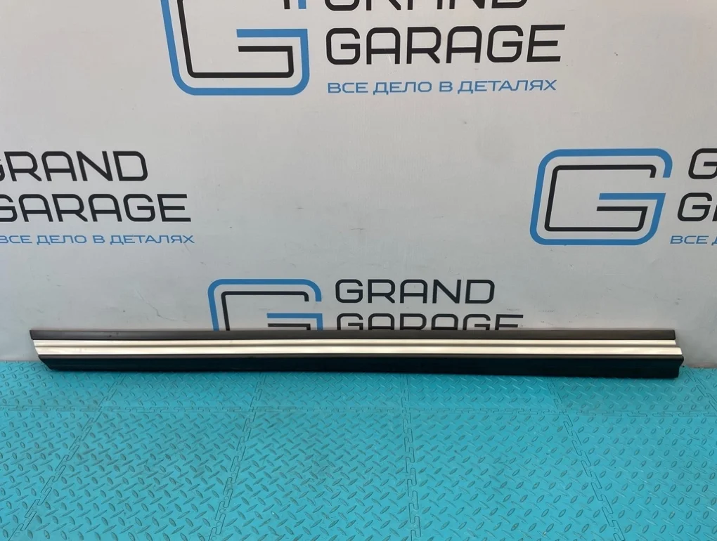 Молдинг двери Infiniti Fx35 2010 808711CA0A S51 VQ35HR 3.5, передний левый