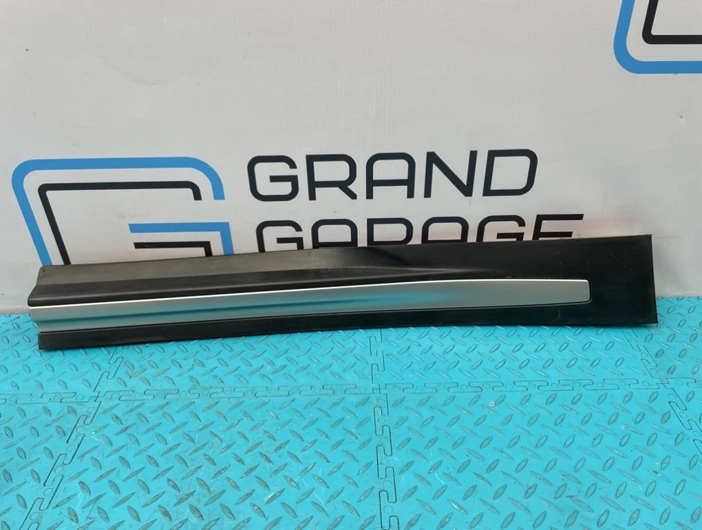 Молдинг двери Infiniti Fx35 2010 828711CA0A S51 VQ35HR 3.5, задний правый