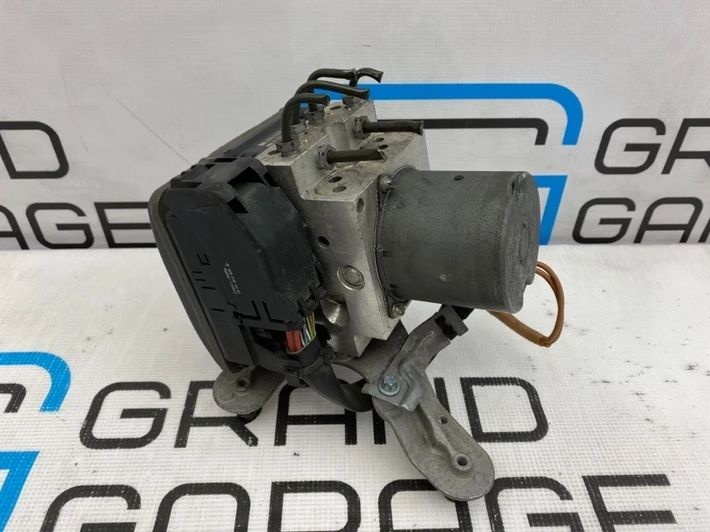 Блок ABS Mercedes-Benz E-Class 2114311312 W211 272.964 3.5