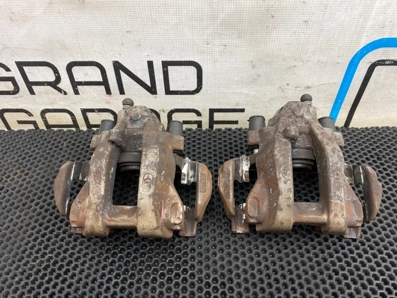 Суппорта задние Mercedes-Benz E-Class 2124230281 W212