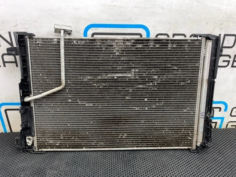 Радиатор кондиционера Mercedes-Benz C-Class 2011 2045000654 W204 651.913 2.2