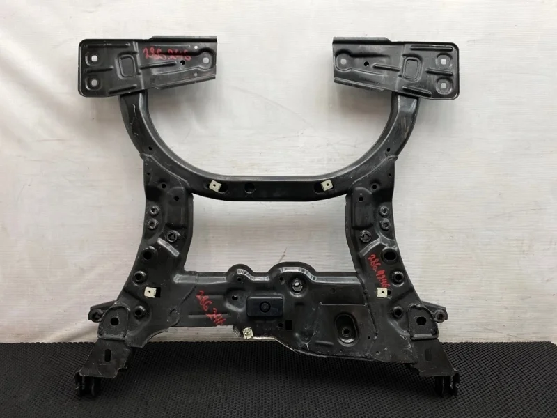 Балка передняя Mercedes-Benz B-Class 2013 2466201200 W246 270.910 1.6