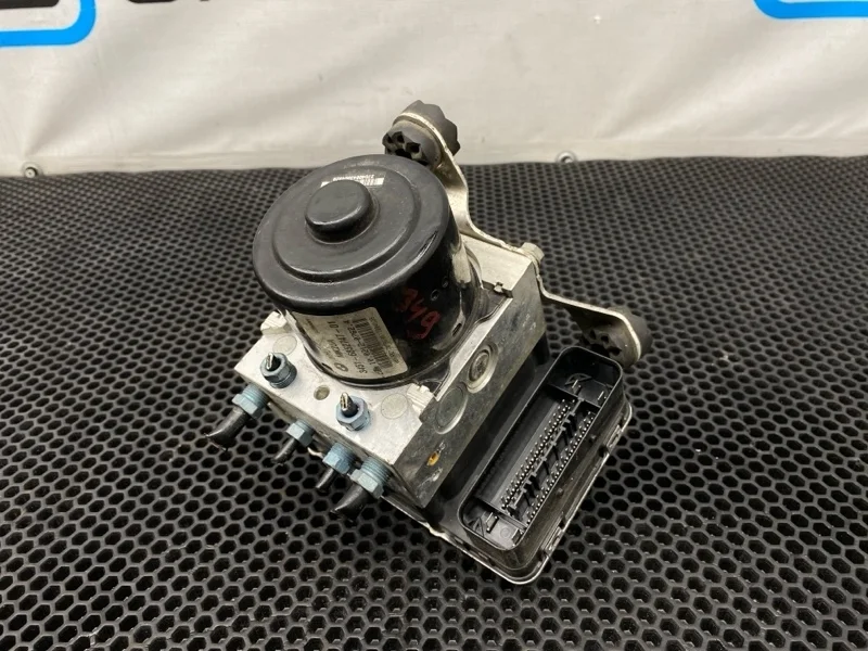 Блок ABS Bmw X3 2012 34516852747 F25 N55B30A 3.0