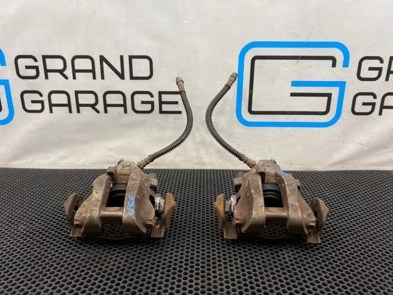 Суппорта задние Mercedes-Benz E-Class 2007 0024202583 W211 272.922 2.5