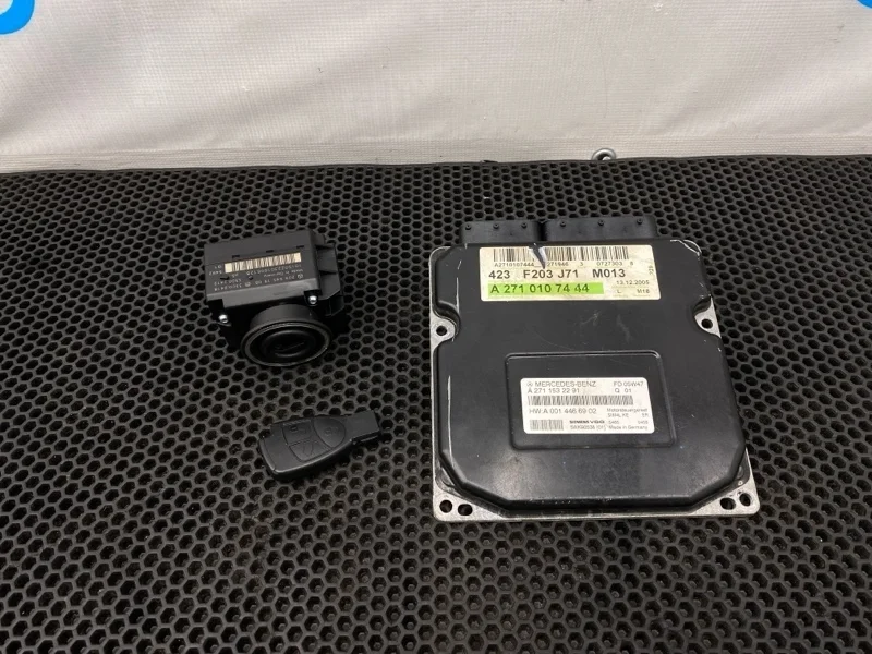 ЭБУ комплект Mercedes-Benz C-Class 2006 2711532291 W203 271.946 1.8