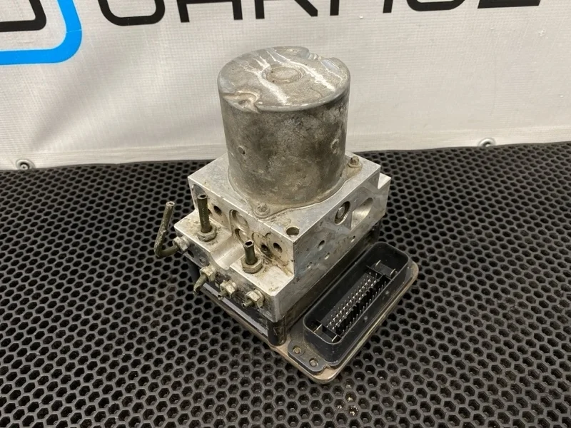 Блок ABS Mercedes-Benz E-Class 2114312712 W211 642.920 3.0