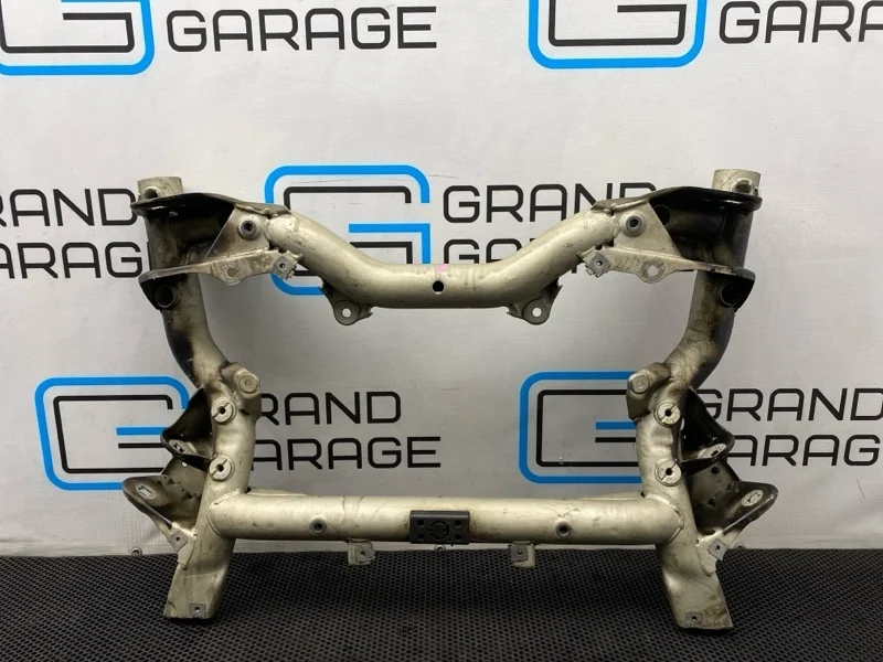 Балка передняя Mercedes-Benz E-Class 2010 A2186280100 W212 271.860 1.8