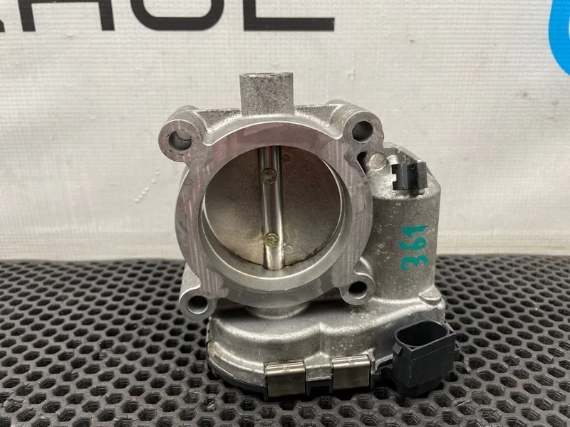 Заслонка дроссельная Mercedes-Benz E-Class 2010 A2661410525 W212 271.860 1.8