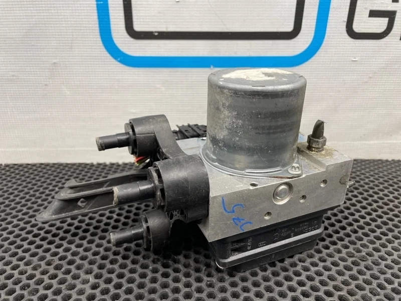 Блок ABS Mercedes-Benz E-Class 2009 A2124312112 W212 642.850 3.0