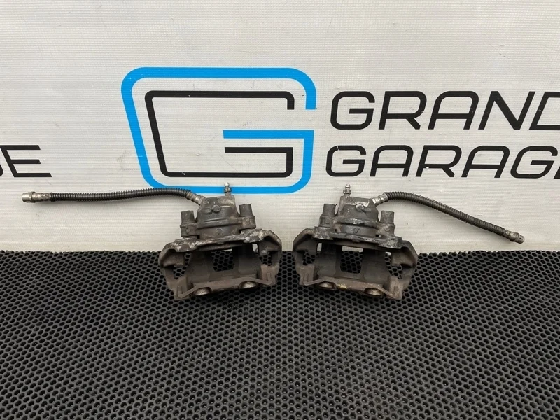 Суппорта задние Mercedes-Benz E-Class 2006 A0024202683 W211 272.943 3.0