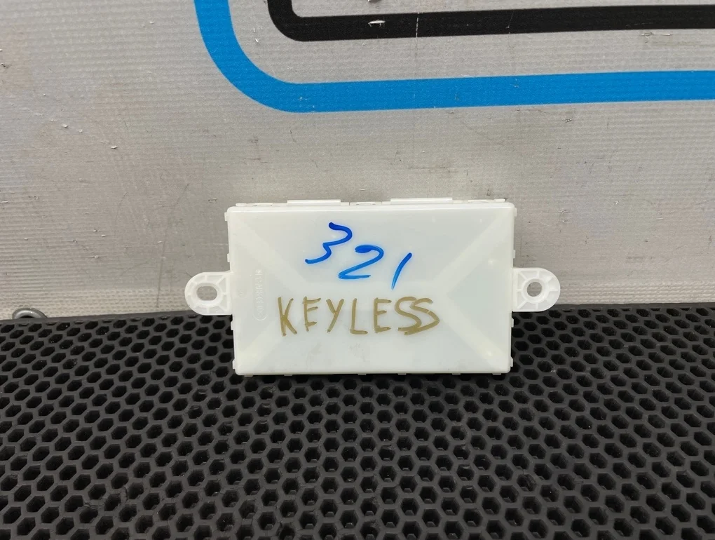 Блок электронный Mercedes-Benz E-Class 2017 A2139001610 W213 274.920 2.0