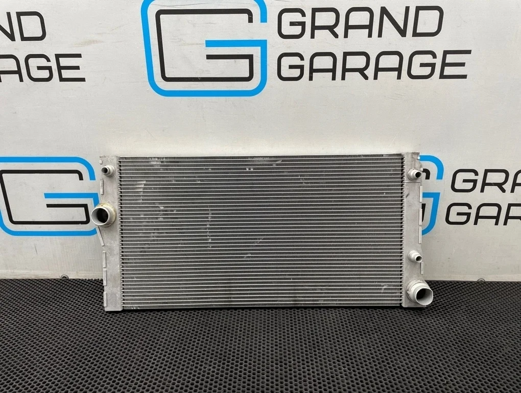 Радиатор охлаждения Bmw 7-Series 2012 17117562586 F01 N54B30A 3.0