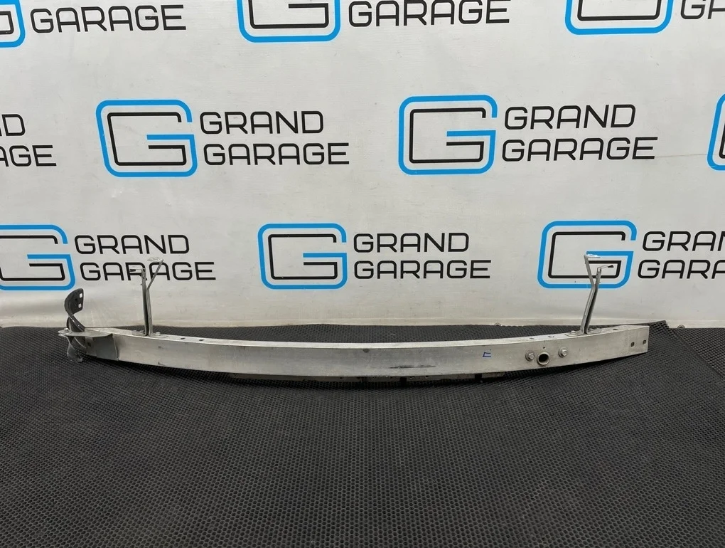 Усилитель бампера Mercedes-Benz E-Class 2010 A2046204634 W212 272.980 3.5, передний