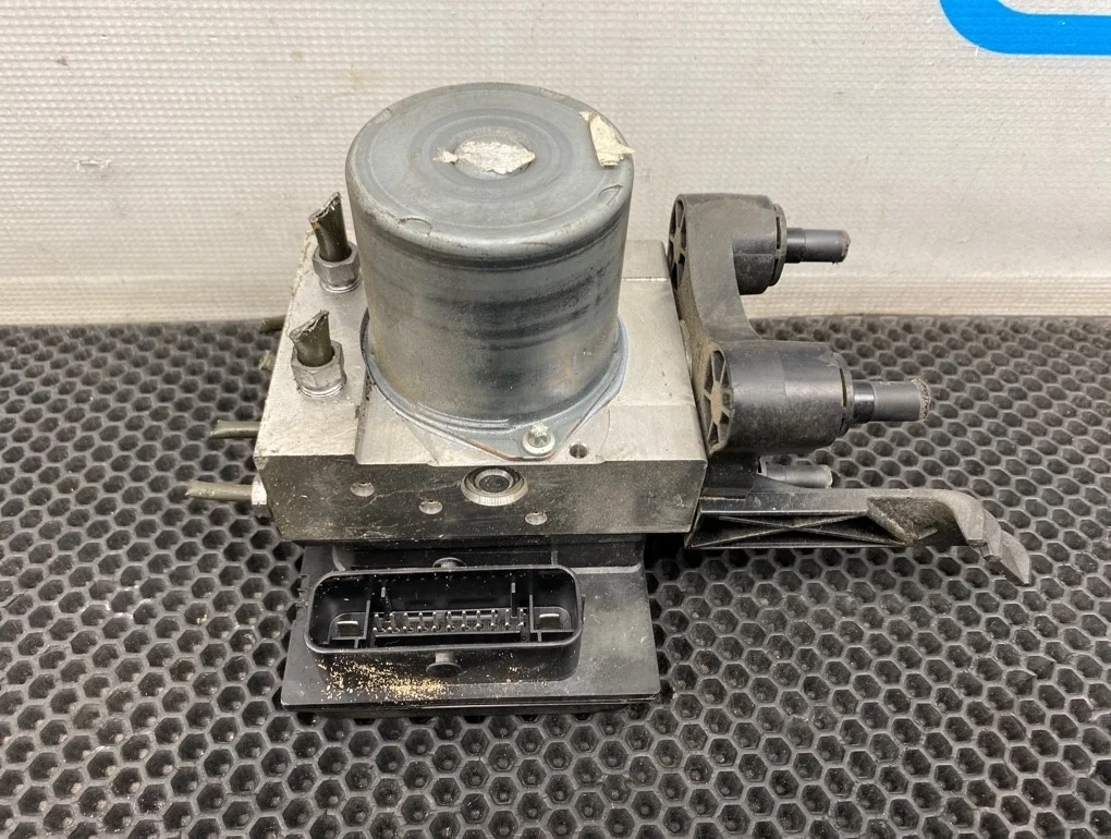 Блок ABS Mercedes-Benz E-Class 2009 A2124312112 W212 272.980 3.5