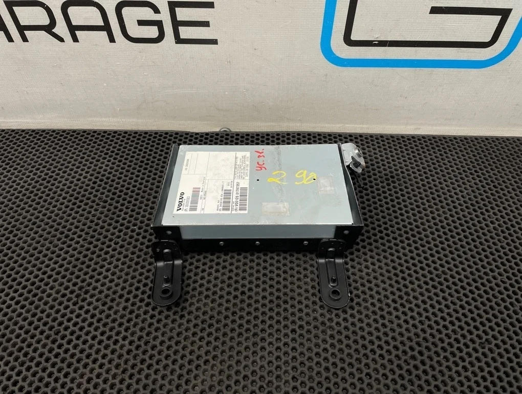 Усилитель звука Volvo S60 2011 30659586 Y20 B4164T 1.6