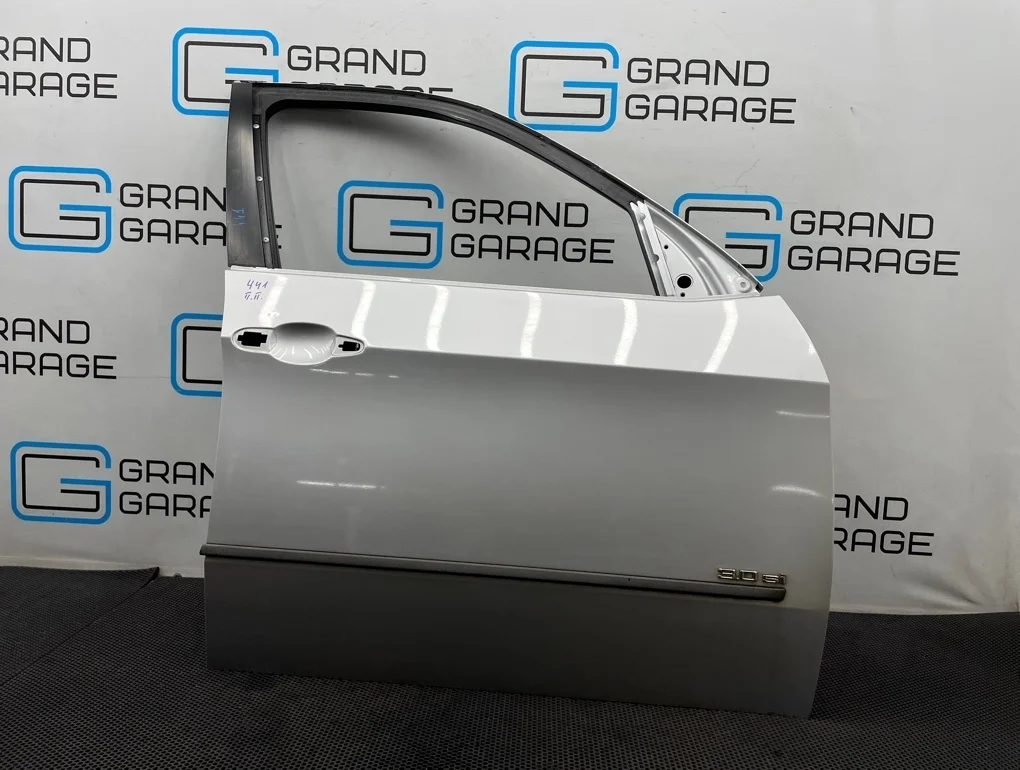 Дверь Bmw X5 2007 41517211424 E70 N52B30A 3.0, передняя правая