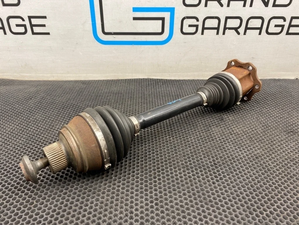 Привод Audi A6 2011 8R0407271C C7 CHVA 2.8, передний