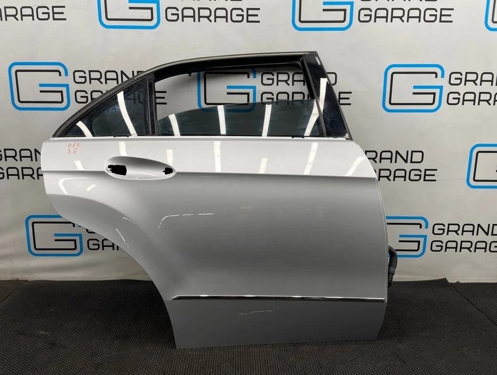 Дверь Mercedes-Benz E-Class 2009 A2127300205 W212 272.980 3.5, задняя правая