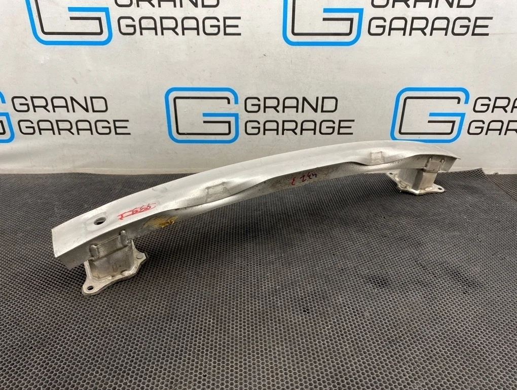 Усилитель бампера Audi A6 2014 4G5807309 C7 CDNB 2.0, задний