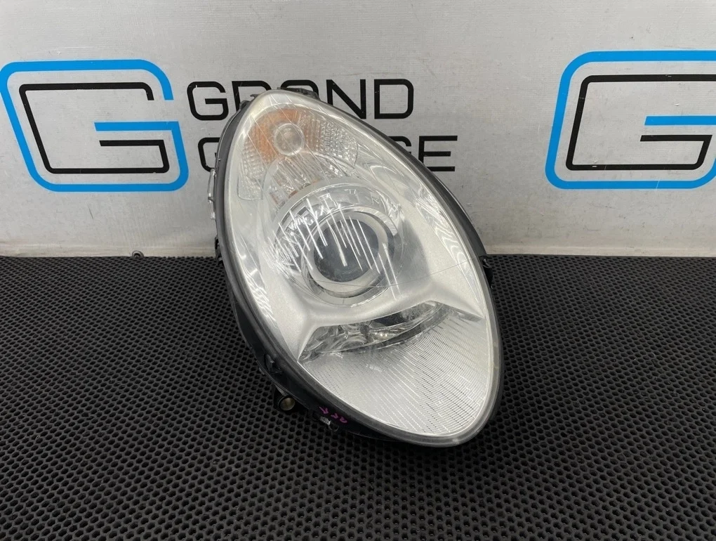 Фара Mercedes-Benz R-Class 2007 A2518201861 W251 272.967 3.5, правая