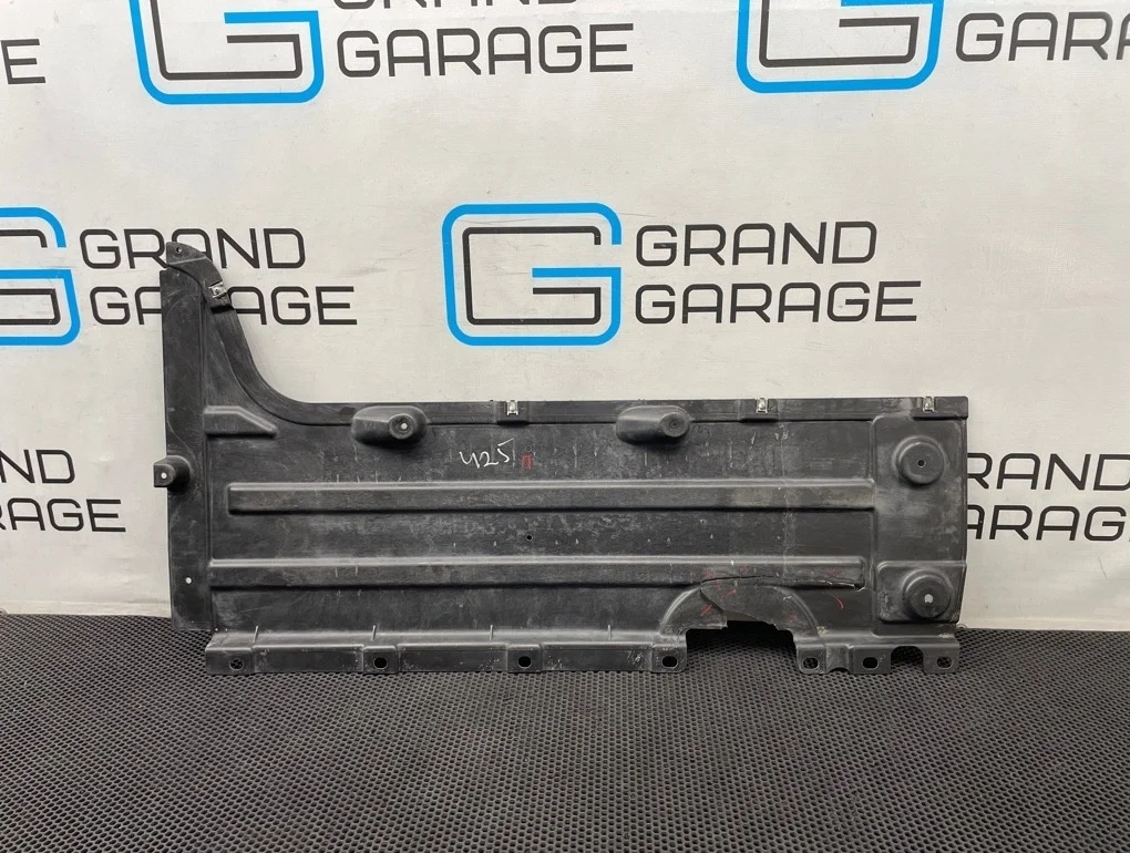 Защита днища Bmw X3 2011 51757213672 F25 N52B30A 3.0, передняя правая