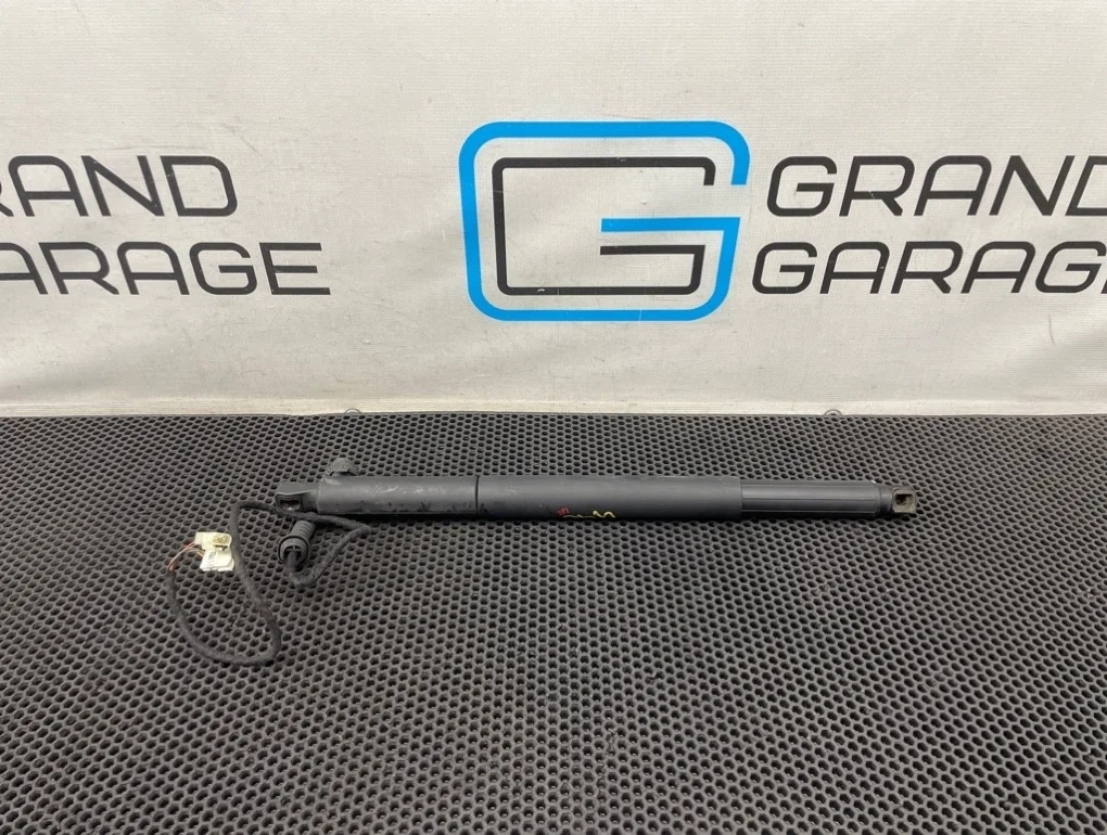 Амортизатор багажника Bmw X6 2009 51247188490 E71 N54B30A 3.0, правый