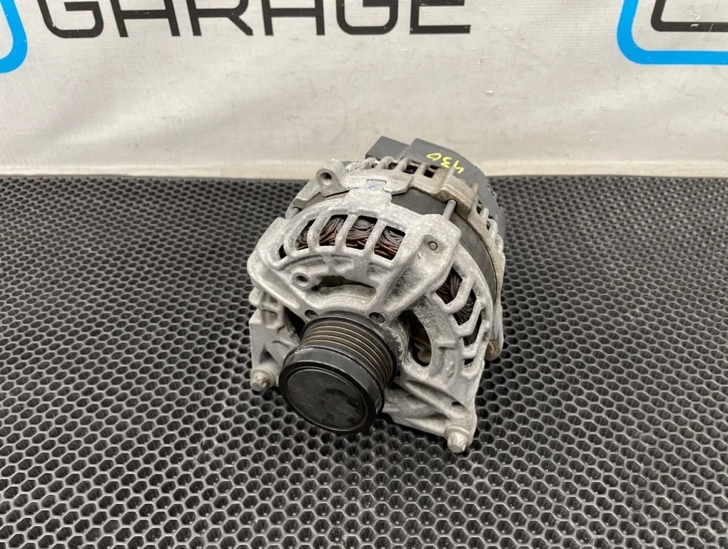 Генератор Mercedes-Benz B-Class 2012 A0009061903 W246 270.910 1.6