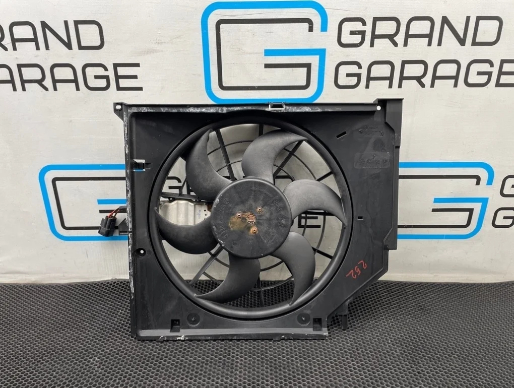 Вентилятор охлаждения Bmw 3-Series 2004 17427525508 E46 N46B20A 2.0