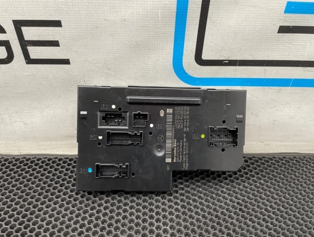 Блок SAM Mercedes-Benz E-Class 2011 A2129060505 C207 271.860 1.8, задний