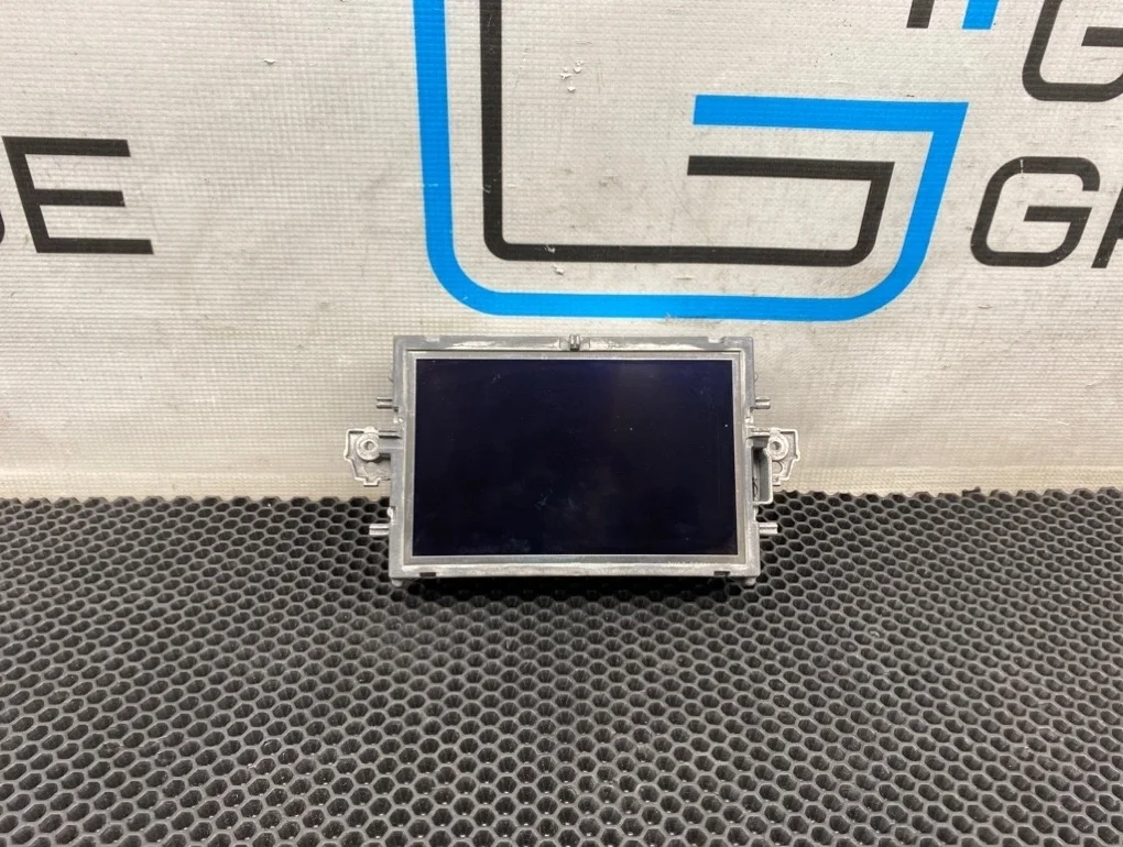 Монитор Mercedes-Benz E-Class 2012 A2129004407 W212 276.952 3.5